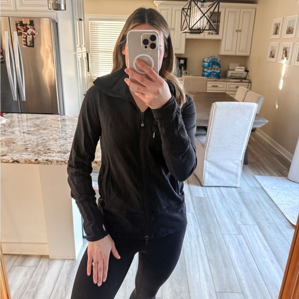 lululemon Define Jacket Black Full Zip Luon Size 8 Thumbholes